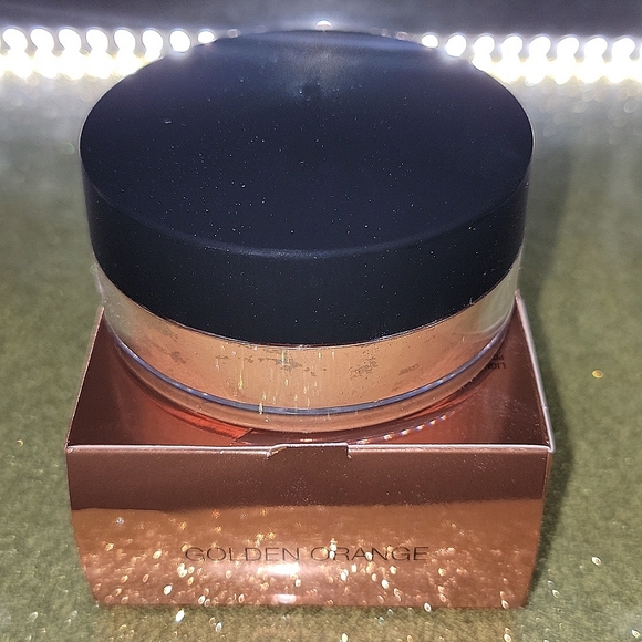 ABH Anastasia Beverly Hills Loose Setting Powder "Golden Orange" - Picture 3 of 6